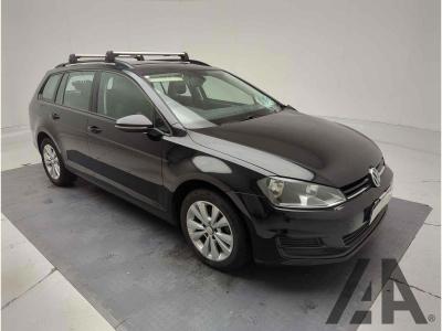 Image of 2014 VOLKSWAGEN GOLF SE TDI BLUEMOTION TECHNOLOGY 1598cc TURBO DIESEL MANUAL 5 Speed 5 DOOR ESTATE