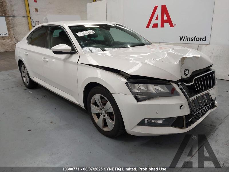 2016 SKODA SUPERB SE BUSINESS TDI 1598cc TURBO DIESEL MANUAL 5 DOOR HATCHBACK