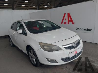 Image of 2011 VAUXHALL ASTRA EXCLUSIV CDTI 1686cc TURBO DIESEL MANUAL 6 Speed 5 DOOR HATCHBACK