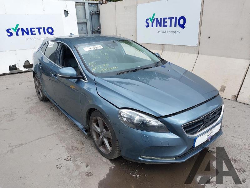 2012 VOLVO V40 D3 SE LUX NAV 1984cc TURBO DIESEL MANUAL 6 Speed 5 DOOR HATCHBACK