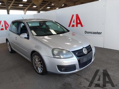 Image of 2007 VOLKSWAGEN GOLF GT TDI 1968cc TURBO DIESEL MANUAL 6 Speed 5 DOOR HATCHBACK