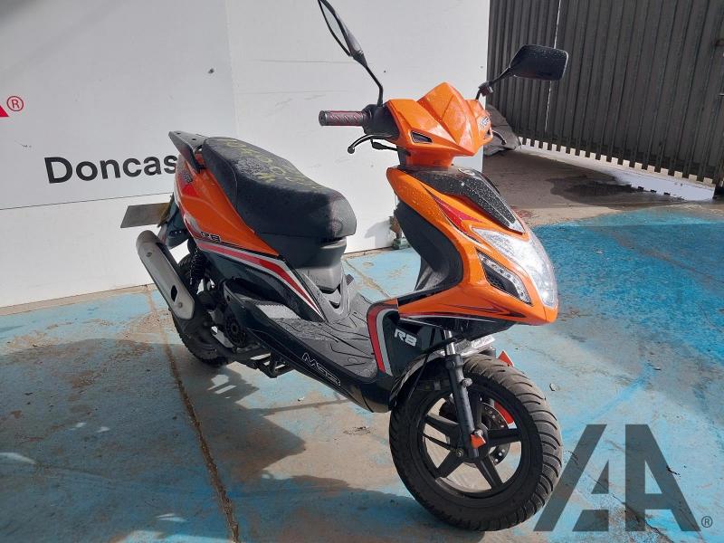 2024 MGB R8 125 125cc PETROL CVT SCOOTER