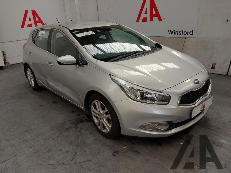 2013 KIA CEED 2 ECODYNAMICS 1591cc PETROL MANUAL 6 Speed 5 DOOR HATCHBACK