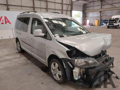 Image of 2011 VOLKSWAGEN CADDY MAXI C20 LIFE TDI 1598cc TURBO DIESEL MANUAL 5 Speed 5 DOOR MPV