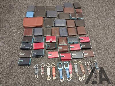 Image of PIQUADRO WALLETS AND KEYCHAINS