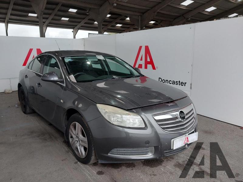 2009 VAUXHALL INSIGNIA EXCLUSIV CDTI 1956cc TURBO DIESEL MANUAL 6 Speed 5 DOOR HATCHBACK