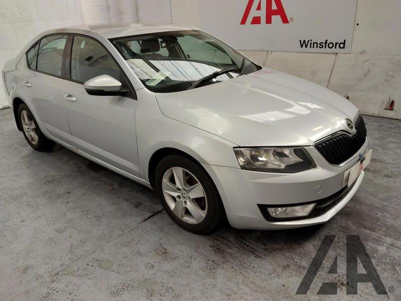 2015 SKODA OCTAVIA SE TDI CR 1598cc TURBO DIESEL MANUAL 5 Speed 5 DOOR HATCHBACK