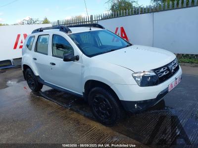 Image of 2015 DACIA DUSTER AMBIANCE DCI 1461cc TURBO DIESEL MANUAL 6 Speed 5 DOOR HATCHBACK