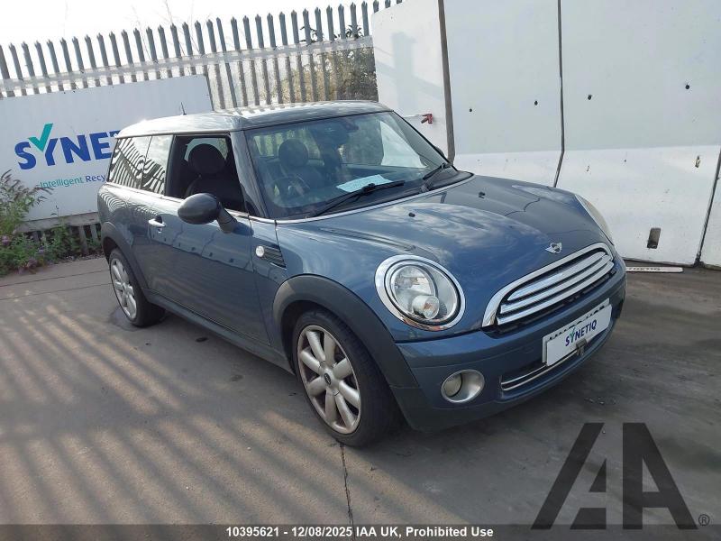 2009 MINI CLUBMAN COOPER 1598cc PETROL AUTOMATIC 6 Speed 5 DOOR ESTATE