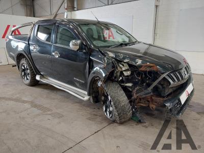 Image of 2017 MITSUBISHI L200 DI-D 4WD BARBARIAN DCB 2442cc TURBO DIESEL MANUAL 6 Speed PICK UP