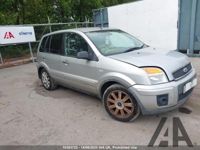 Image of 2009 FORD FUSION TITANIUM 1596cc PETROL AUTOMATIC 4 Speed 5 DOOR HATCHBACK