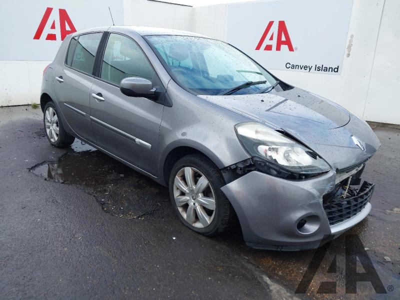 2011 RENAULT CLIO GT LINE TOMTOM VVT 1598cc PETROL AUTOMATIC 4 Speed 5 DOOR HATCHBACK