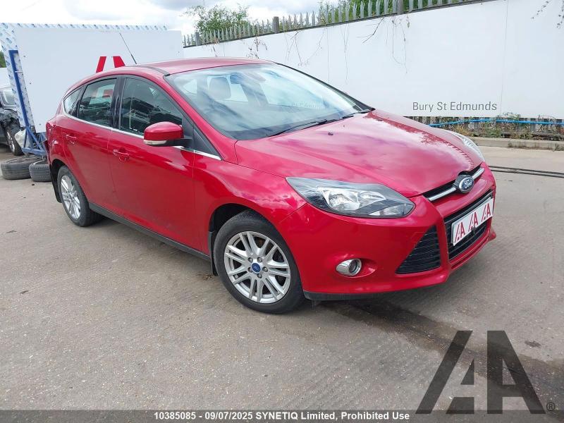 2013 FORD FOCUS TITANIUM 999cc TURBO PETROL MANUAL 5 Speed 5 DOOR HATCHBACK