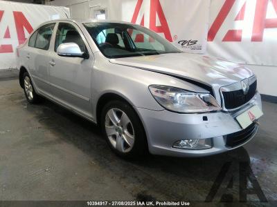 Image of 2011 SKODA OCTAVIA ELEGANCE TDI CR 1598cc TURBO DIESEL MANUAL 5 Speed 5 DOOR HATCHBACK