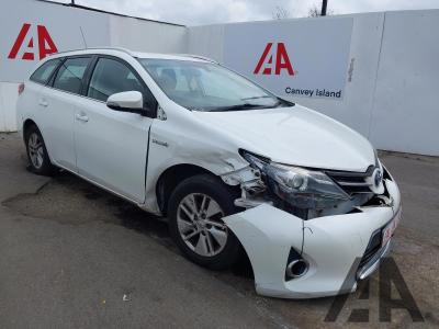 Image of 2013 TOYOTA AURIS VVT-I ICON 1797cc PETROL/ELECTRIC CVT 5 DOOR ESTATE