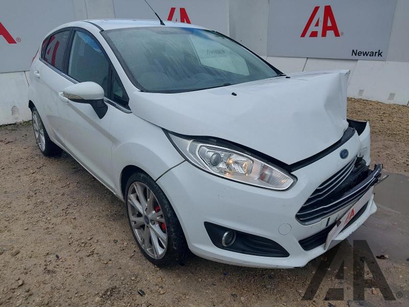 2013 FORD FIESTA ZETEC 998cc TURBO PETROL MANUAL 5 Speed 5 DOOR HATCHBACK