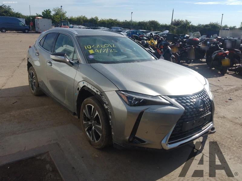2020 LEXUS UX 250H TAKUMI 1987cc PETROL/ELECTRIC CVT 5 DOOR ESTATE