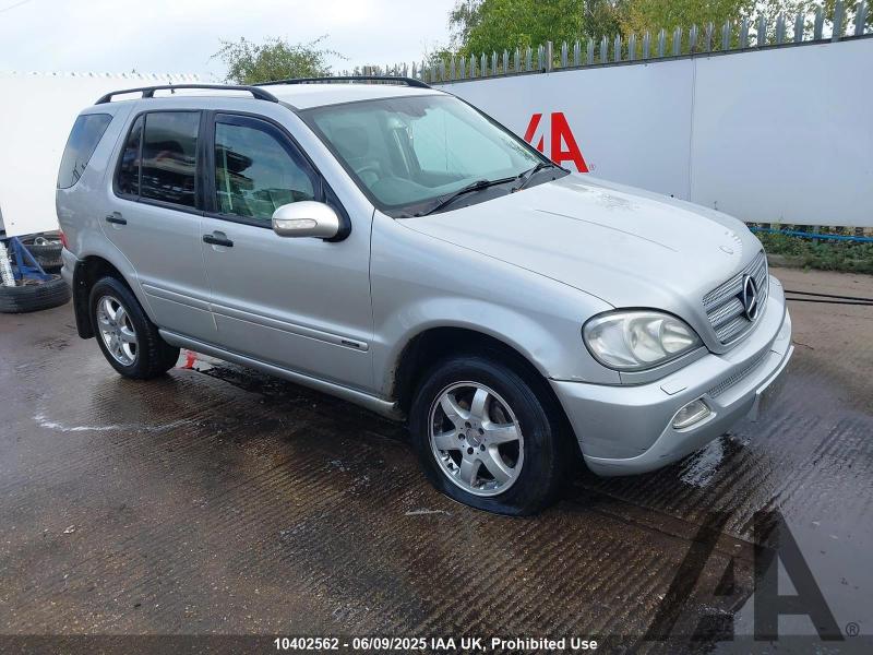 2004 MERCEDES M-CLASS ML270 CDI 2685cc TURBO DIESEL AUTOMATIC 5 Speed 5 DOOR ESTATE