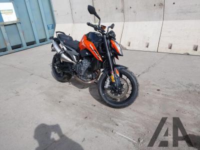 Image of 2025 KTM 790 799cc PETOL MANUAL MOTORCYCLE