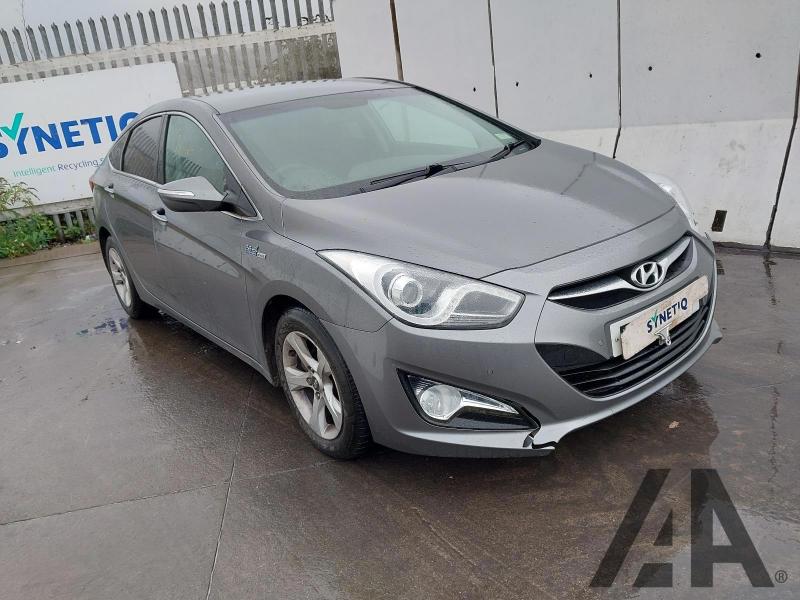2014 HYUNDAI I40 CRDI STYLE BLUE DRIVE 1685cc TURBO DIESEL MANUAL 6 Speed 4 DOOR SALOON