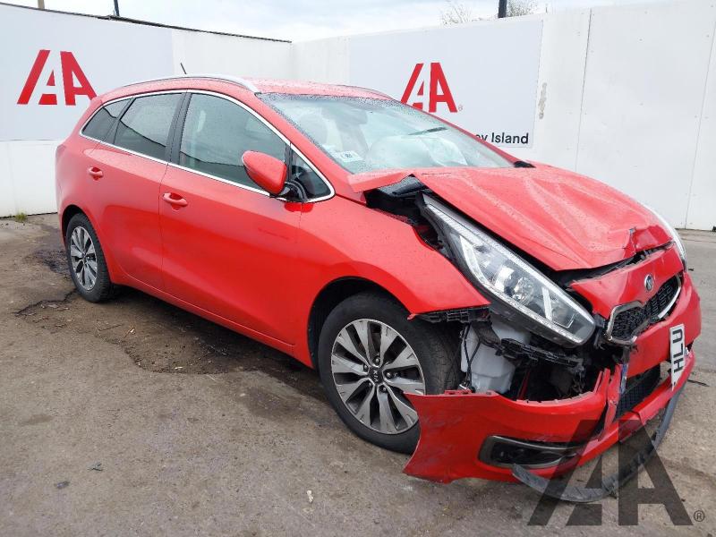 2015 KIA CEED CRDI 3 ISG 1582cc TURBO DIESEL MANUAL 6 Speed 5 DOOR ESTATE