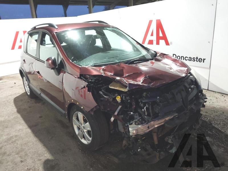 2014 RENAULT SCENIC XMOD DYNAMIQUE TOMTOM DCI S/S 1598cc TURBO DIESEL MANUAL 6 Speed 5 DOOR MPV