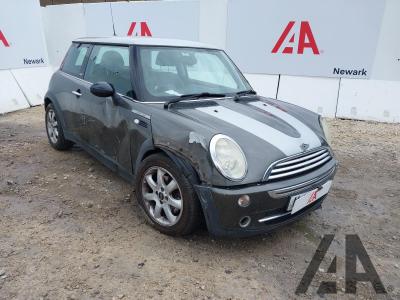 Image of 2006 MINI HATCH COOPER PARK LANE 1598cc PETROL MANUAL 5 Speed 3 DOOR HATCHBACK