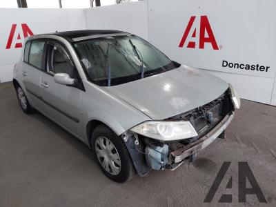 Image of 2008 RENAULT MEGANE EXPRESSION DCI 1870cc TURBO DIESEL MANUAL 6 Speed 5 DOOR HATCHBACK