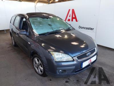 Image of 2005 FORD FOCUS ZETEC CLIMATE 16V 1596cc PETROL AUTOMATIC 4 Speed 5 DOOR ESTATE