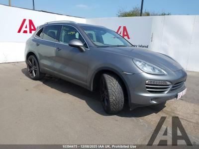 Image of 2010 PORSCHE CAYENNE D V6 TIPTRONIC S 2967cc TURBO DIESEL AUTOMATIC 8 Speed 5 DOOR ESTATE