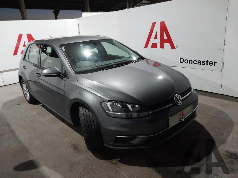 2017 VOLKSWAGEN GOLF SE TSI BLUEMOTION TECHNOLOGY 1395cc TURBO PETROL MANUAL 6 Speed 5 DOOR HATCHBACK