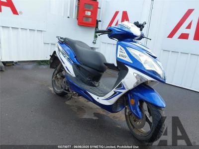Image of 2016 SINNIS SHUTTLE 125cc PETROL SCOOTER