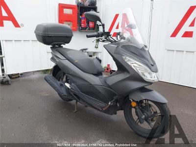 Image of 2018 HONDA WW (PCX) 125cc PETROL CVT SCOOTER