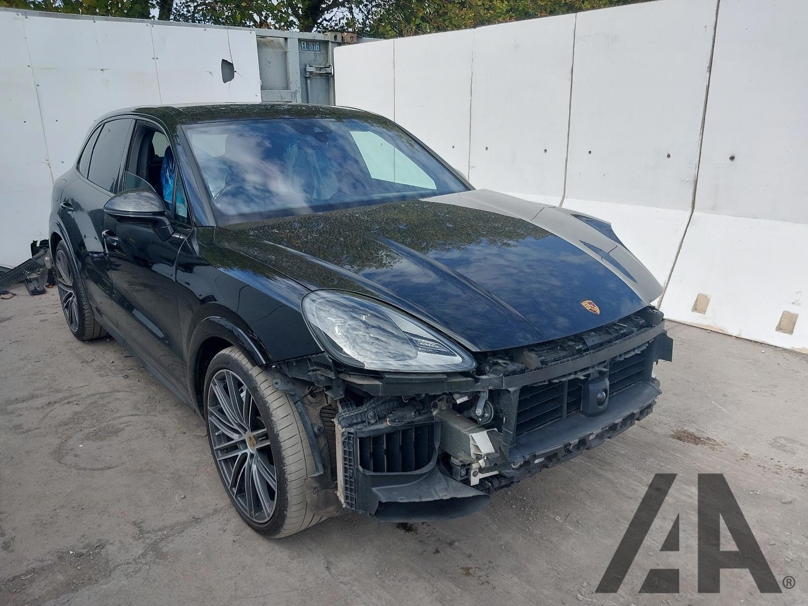 2022 PORSCHE CAYENNE V8 TURBO TIPTRONIC 3996cc TURBO PETROL AUTOMATIC 5 DOOR ESTATE