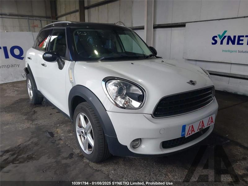 2013 MINI COUNTRYMAN COOPER 1598cc PETROL AUTOMATIC 6 Speed 5 DOOR HATCHBACK