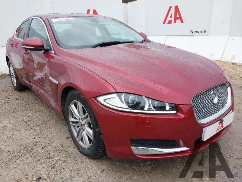 2013 JAGUAR XF D LUXURY 2179cc TURBO DIESEL AUTOMATIC 8 Speed 4 DOOR SALOON