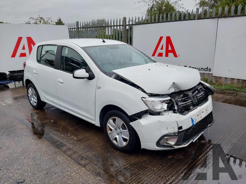 2017 DACIA SANDERO LAUREATE TCE 898cc TURBO PETROL MANUAL 5 Speed 5 DOOR HATCHBACK