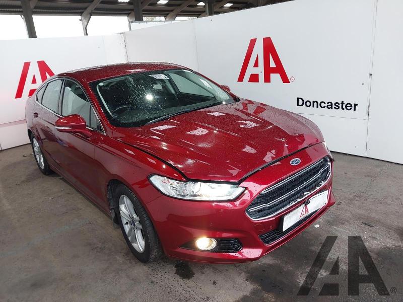 2015 FORD MONDEO TITANIUM TDCI 1997cc TURBO DIESEL MANUAL 6 Speed 5 DOOR HATCHBACK