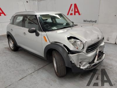 Image of 2013 MINI COUNTRYMAN ONE 1598cc PETROL AUTOMATIC 6 Speed 5 DOOR HATCHBACK