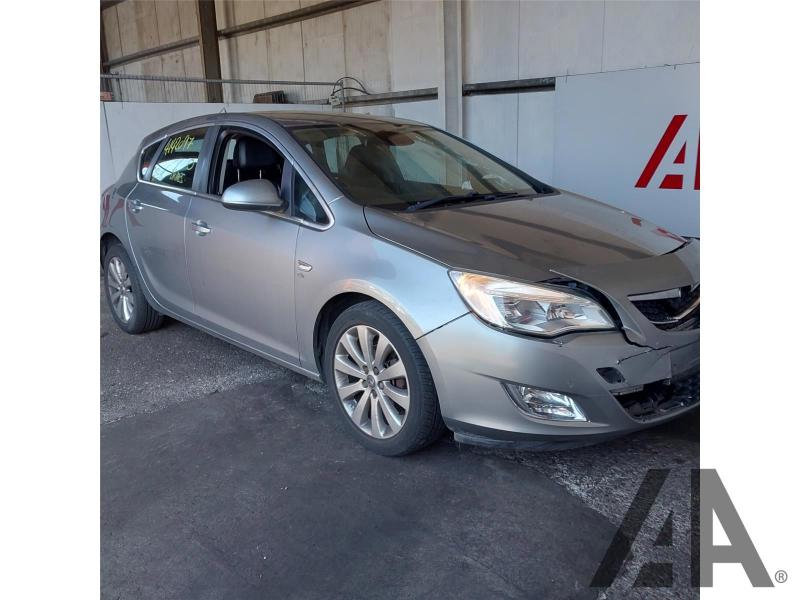 2011 VAUXHALL ASTRA ELITE 1598cc PETROL MANUAL 5 Speed 5 DOOR HATCHBACK