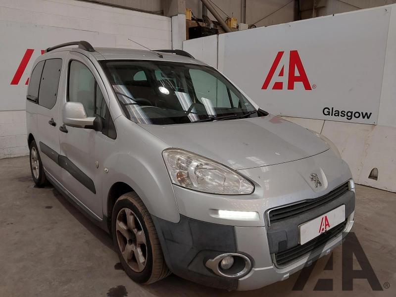 2014 PEUGEOT PARTNER HDI TEPEE OUTDOOR 1560cc TURBO DIESEL MANUAL 5 Speed 5 DOOR MPV