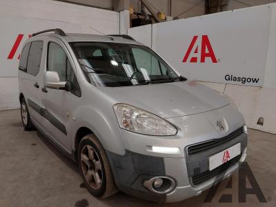 Image of 2014 PEUGEOT PARTNER HDI TEPEE OUTDOOR 1560cc TURBO DIESEL MANUAL 5 Speed 5 DOOR MPV