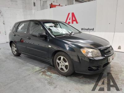 Image of 2006 KIA CERATO LX CRDI 1582cc TURBO DIESEL MANUAL 5 Speed 5 DOOR HATCHBACK