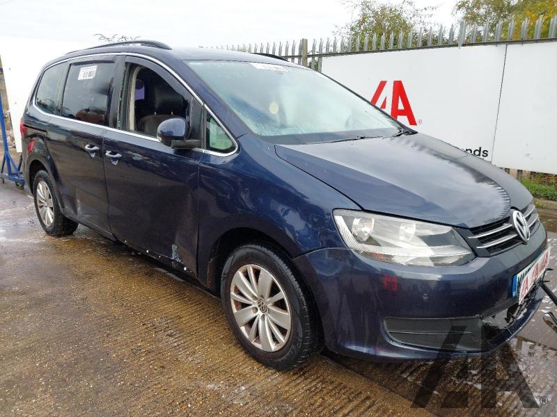 2015 VOLKSWAGEN SHARAN SE TDI DSG 1968cc TURBO DIESEL SEMI AUTO 6 Speed 5 DOOR MPV