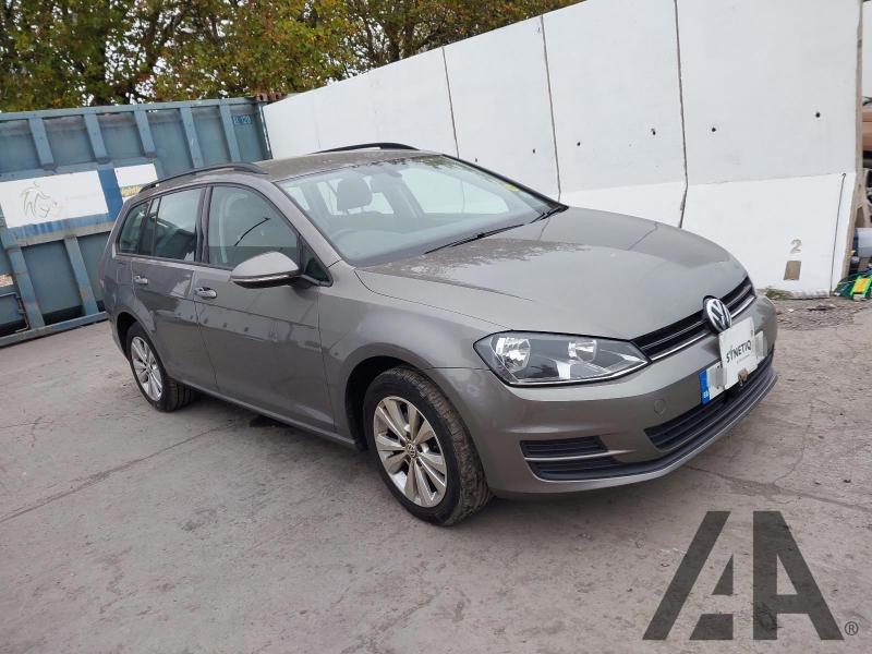 2015 VOLKSWAGEN GOLF SE TDI BLUEMOTION TECHNOLOGY 1968cc TURBO DIESEL MANUAL 6 Speed 5 DOOR ESTATE