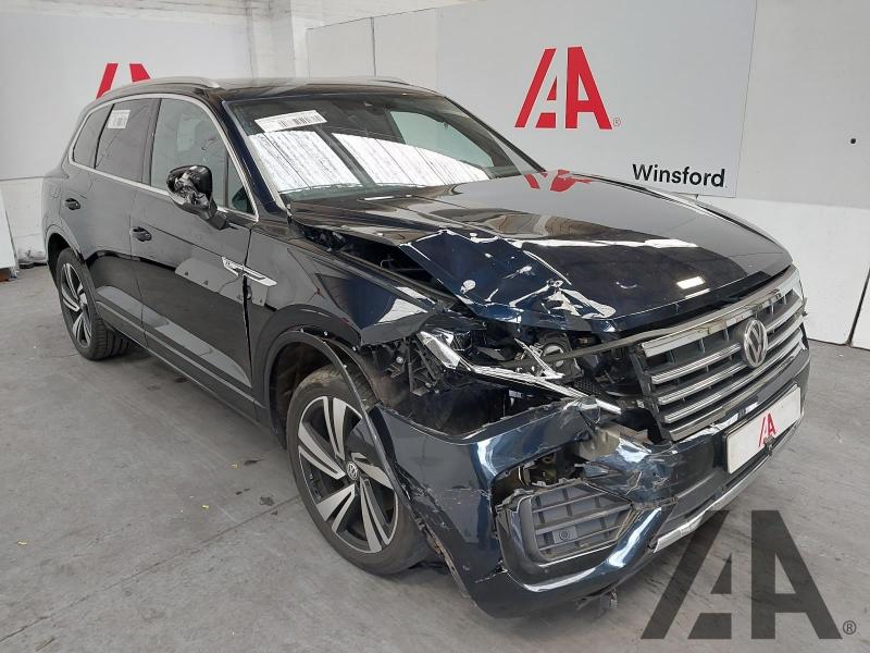 2019 VOLKSWAGEN TOUAREG V6 R-LINE TECH TDI 2967cc TURBO DIESEL AUTOMATIC 5 DOOR ESTATE