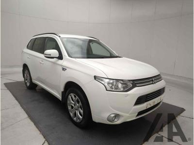 Image of 2015 MITSUBISHI OUTLANDER PHEV GX 3H 1998cc PETROL/ELECTRIC CVT 5 DOOR ESTATE