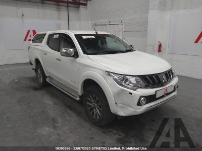 Image of 2017 MITSUBISHI L200 DI-D 4WD WARRIOR DCB 2442cc TURBO DIESEL AUTOMATIC 5 Speed PICK UP
