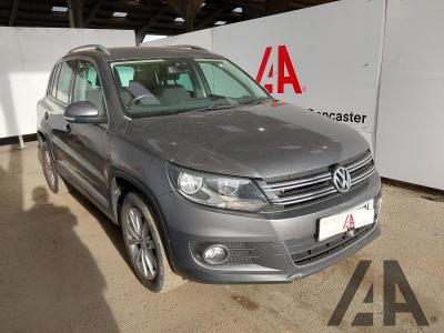 Image of 2013 VOLKSWAGEN TIGUAN SE TDI BLUEMOTION TECHNOLOGY 4 1968cc TURBO DIESEL MANUAL 6 Speed 5 DOOR ESTATE