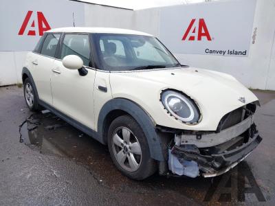 Image of 2018 MINI HATCH COOPER 1499cc TURBO PETROL SEMI AUTO 5 DOOR HATCHBACK